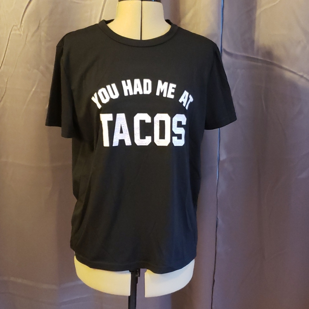 Tee shirt